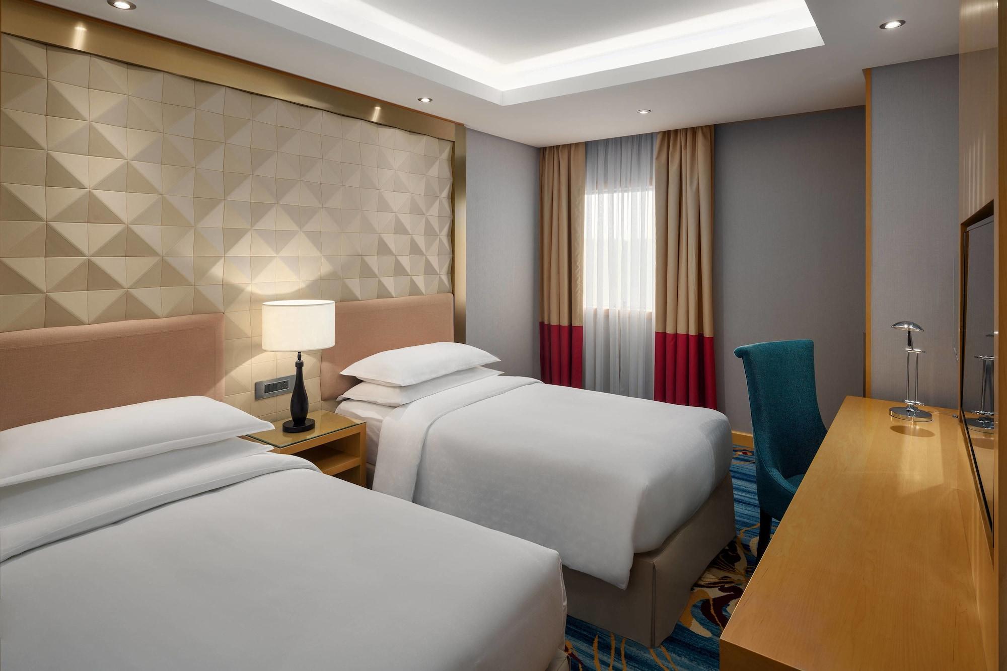 Sheraton Makkah Jabal Al Kaaba Hotel Mekka Exterior foto A guest room at the hotel