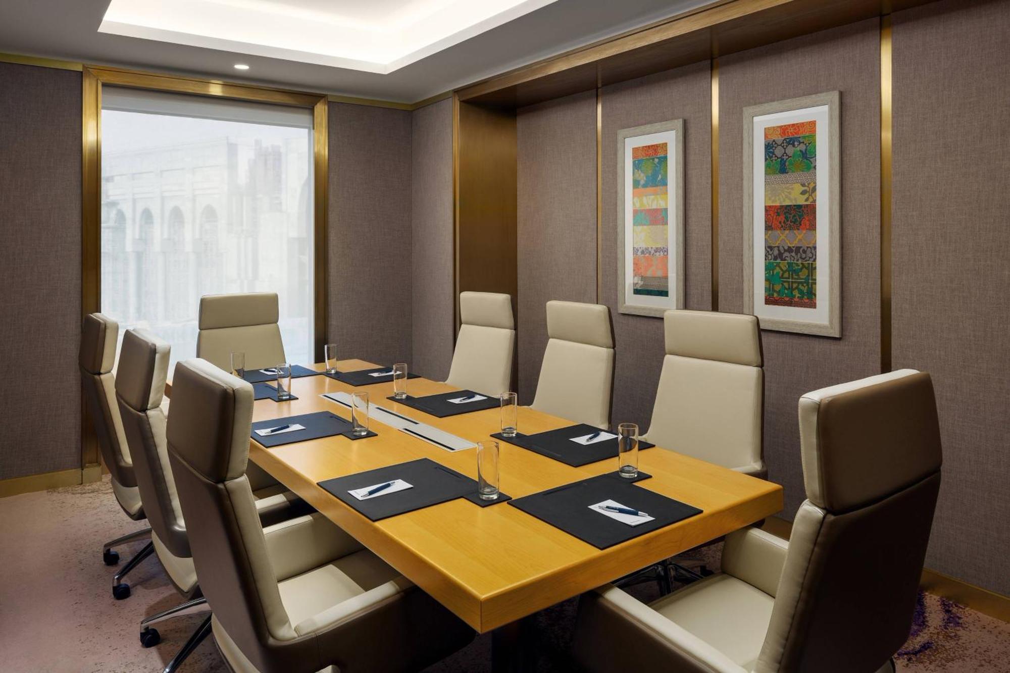Sheraton Makkah Jabal Al Kaaba Hotel Mekka Exterior foto Boardroom at the Conrad Dubai